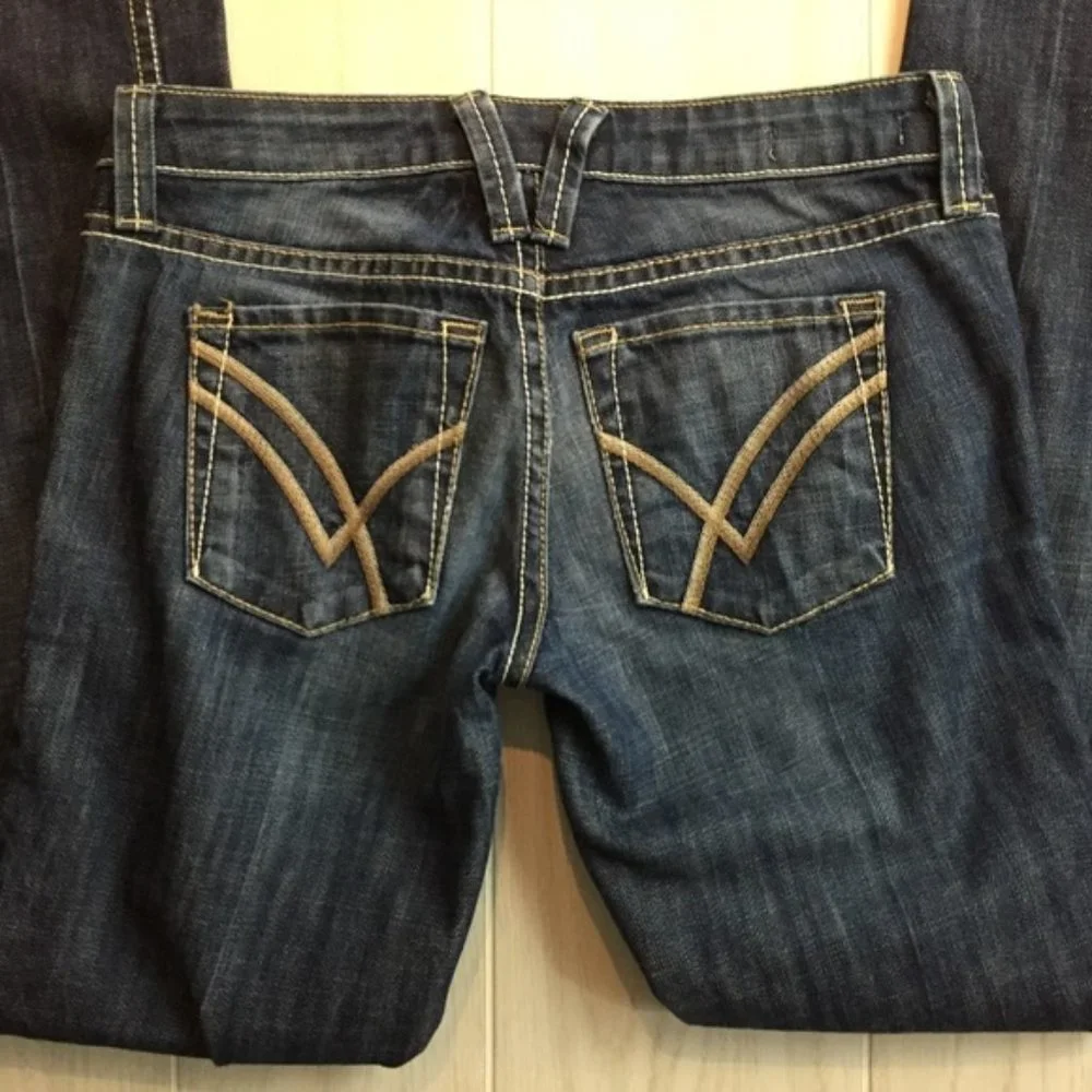William Rast Jeans Sadie Straight Distressed USA - Picture 7 of 8